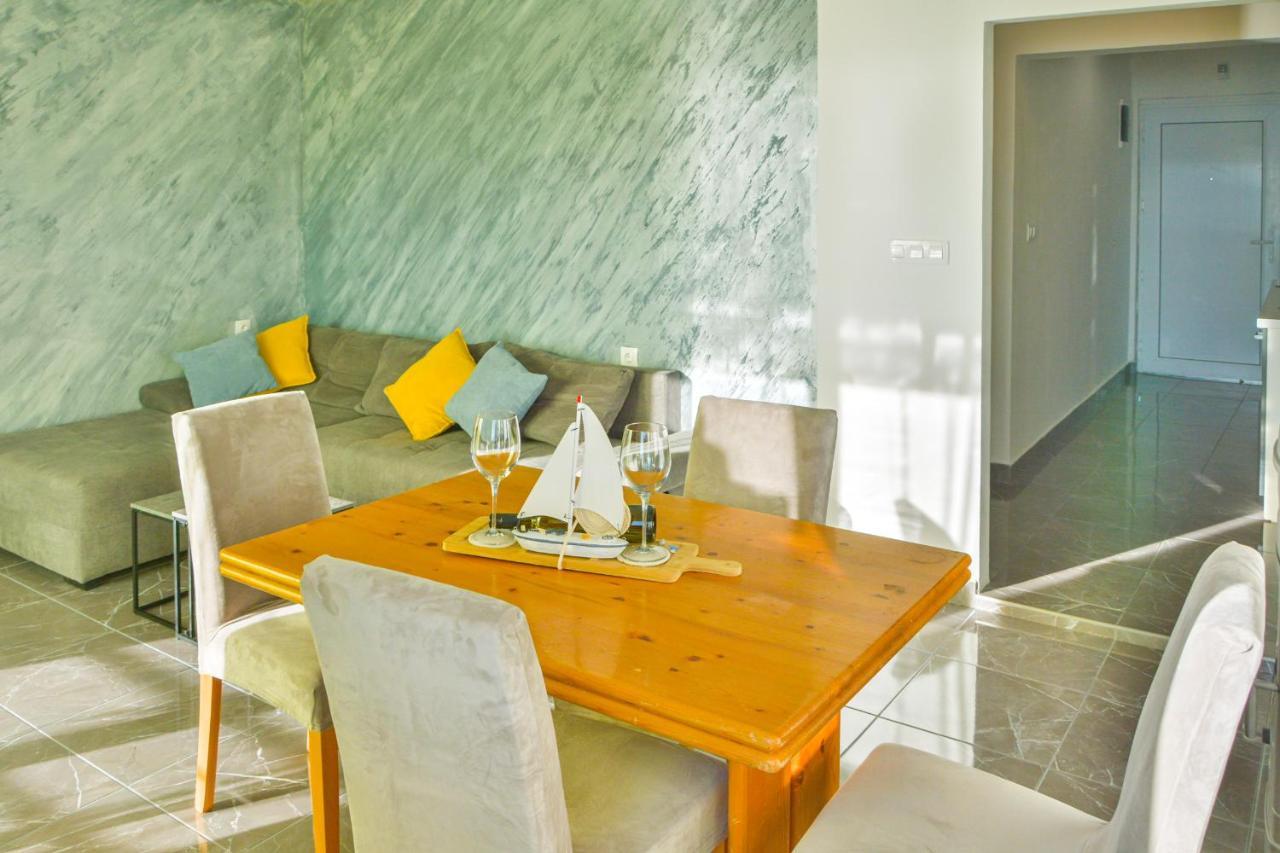 Did Ive Apartamento Sibinj Krmpotski